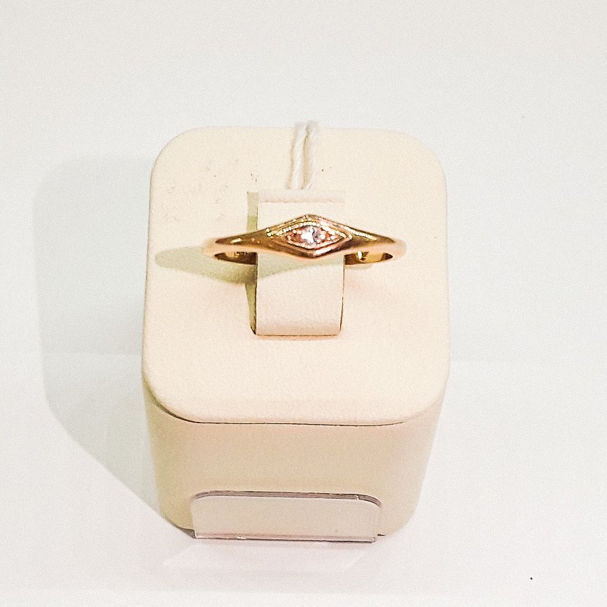 Кольцо с бриллиантом золотое 585 пробы