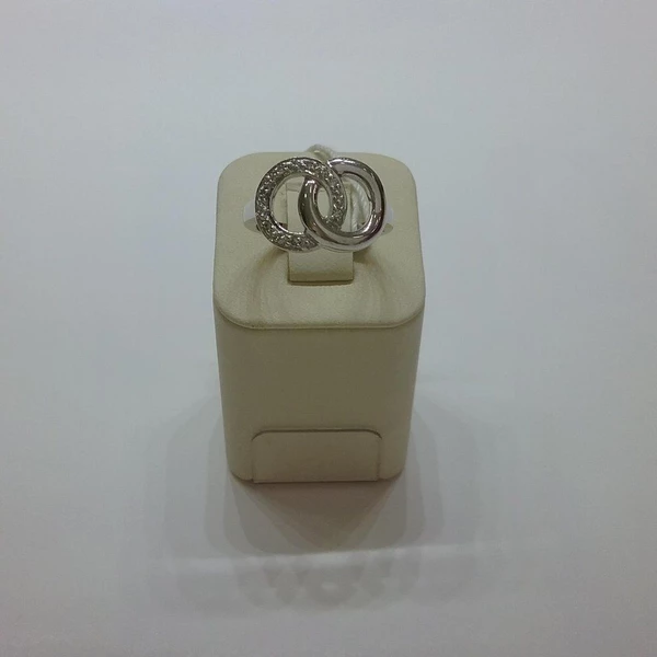 Кольцо с бриллиантом из белого золота 500 пробы