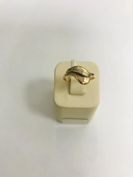 Кольцо с фианитом из красного золота 585 пробы 1