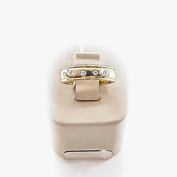 Кольцо обручальное с бриллиантом из желтого золота 750 пробы 1