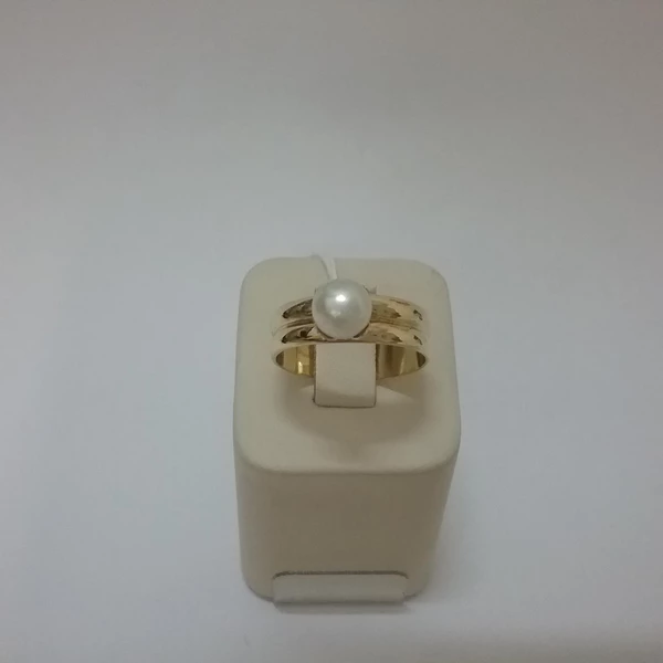 Кольцо с культивированным жемчугом из желтого золота 585 пробы 1