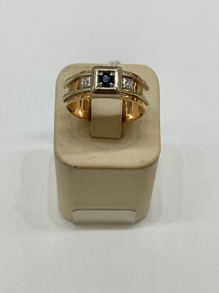 Кольцо с сапфиром и бриллиантами из комбинированного золота 585 пробы