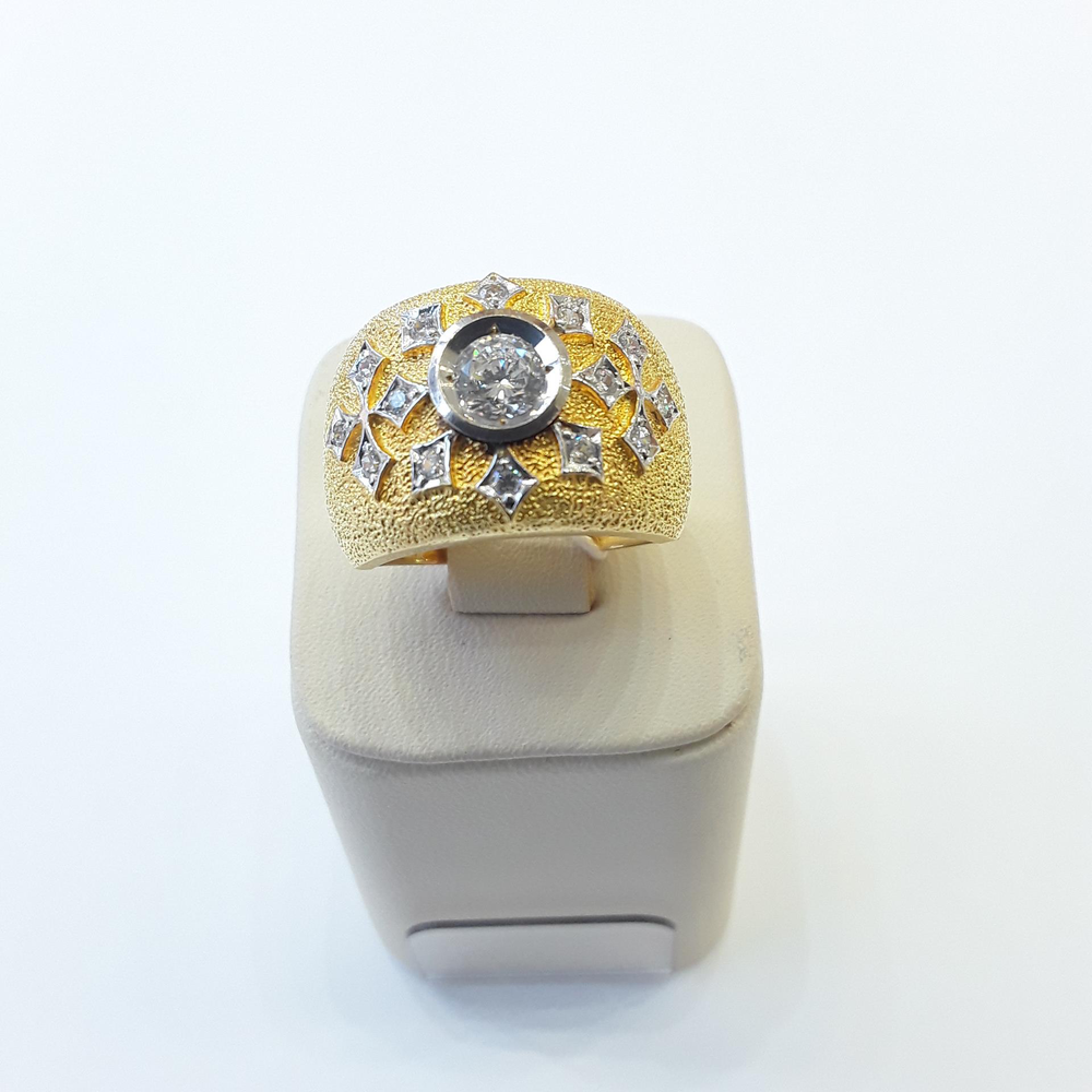 Кольцо из комбинированного золота 750 пробы
