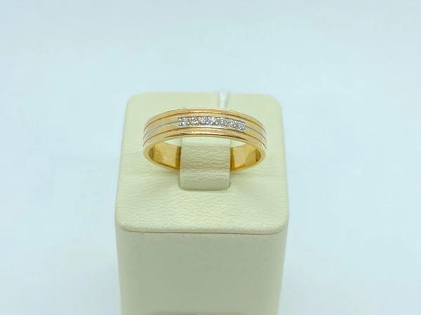 Кольцо с бриллиантом из красного золота 585 пробы 1