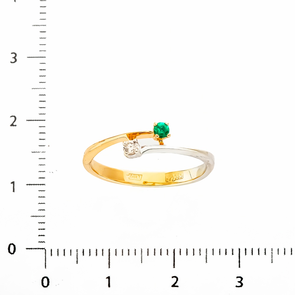 Кольцо с изумрудом и бриллиантом из комбинированного золота 585 пробы