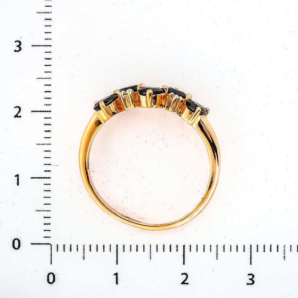 Кольцо с сапфирами и бриллиантами из красного золота 585 пробы
