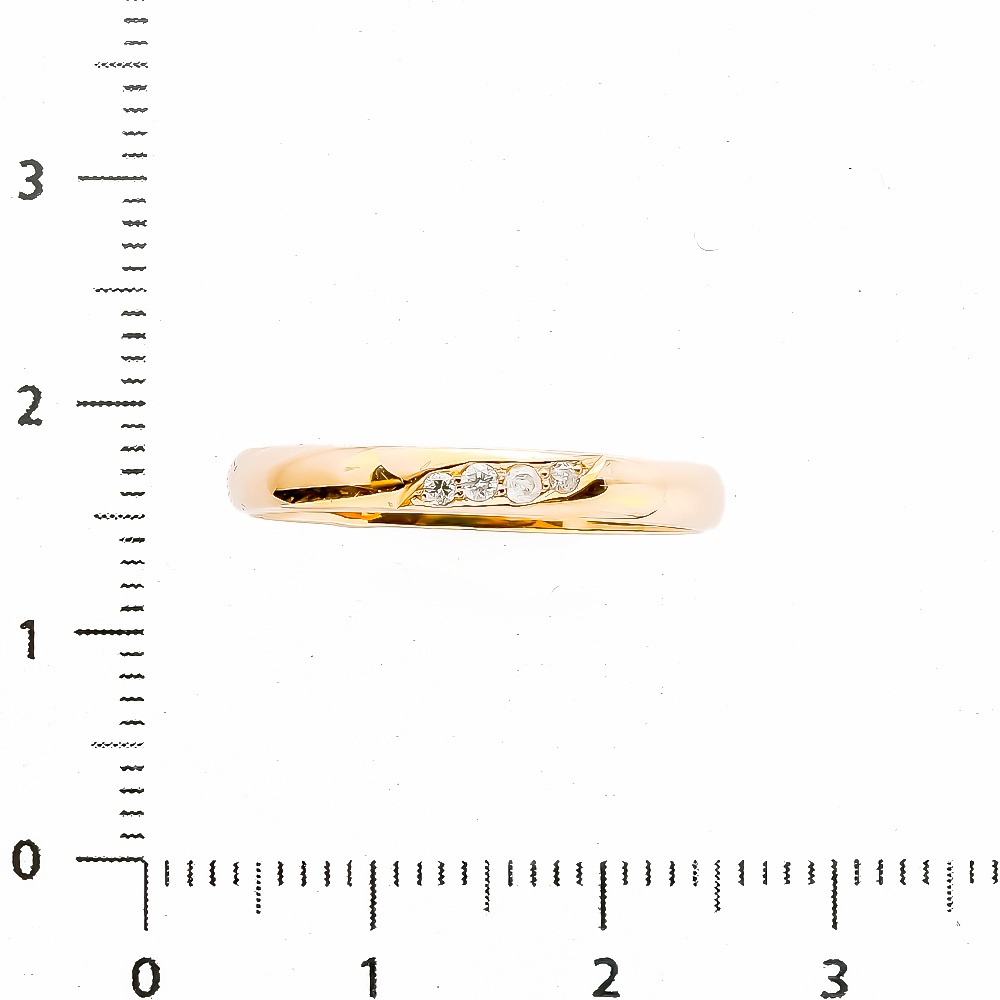 Кольцо обручальное с бриллиантами из красного золота 585 пробы