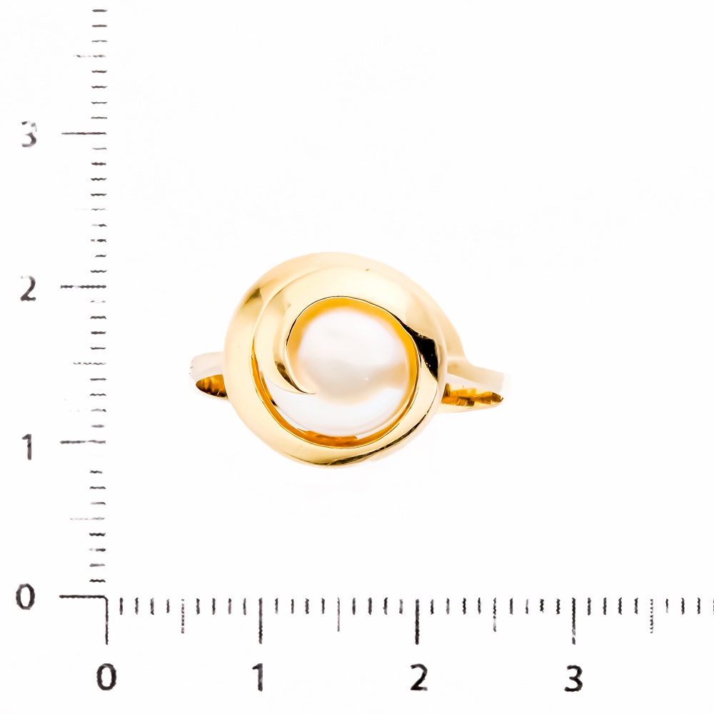 Кольцо с жемчугом из желтого золота 585 пробы