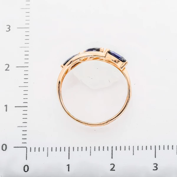 Кольцо с сапфиром синтетическим из красного золота 585 пробы