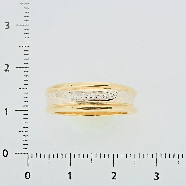 Кольцо с бриллиантом из красного золота 750 пробы 2