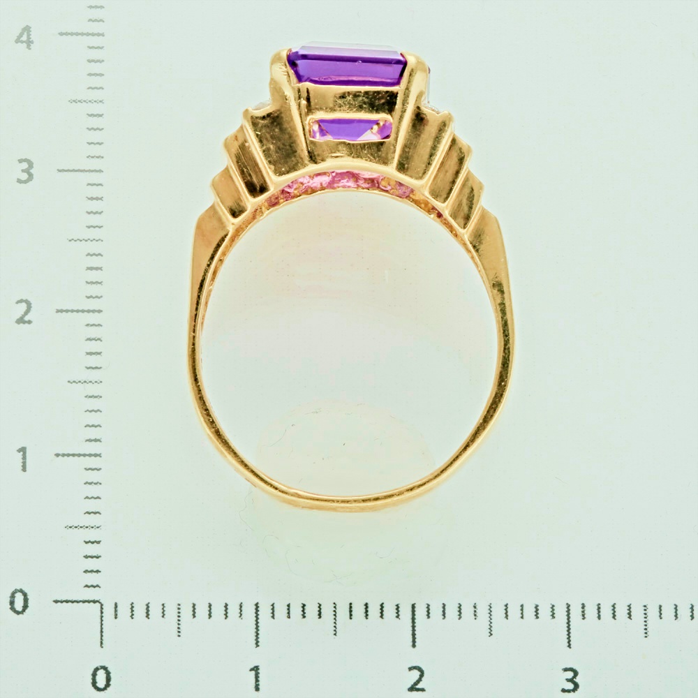 Кольцо с аметистом из желтого золота 585 пробы