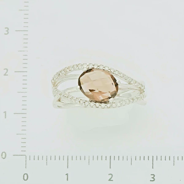 Кольцо с раух-топазом из белого золота 585 пробы