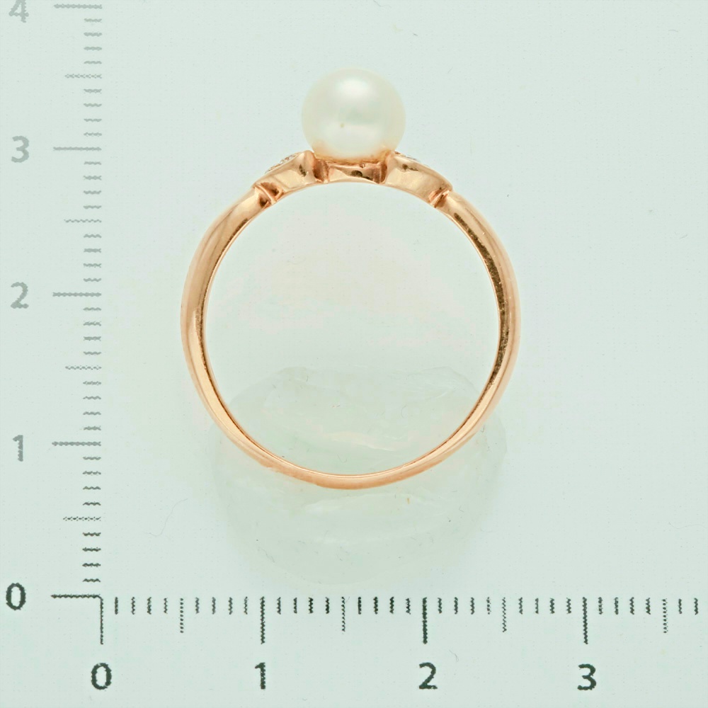 Кольцо с жемчугом из красного золота 585 пробы