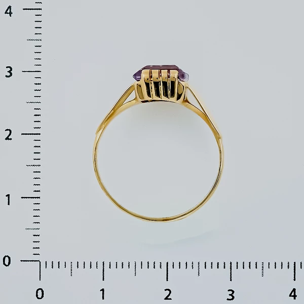 Кольцо с фианитом из красного золота 750 пробы