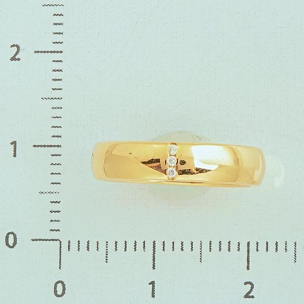 Кольцо обручальное с бриллиантом из желтого золота 585 пробы 2